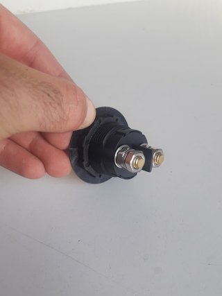 Interruptor de desconexion de bateria