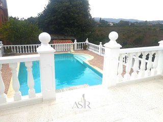 Chalet en venta en Zona Urbanizaciones en Alzira