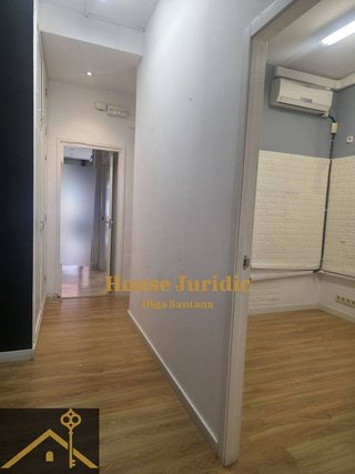 Local comercial en alquiler en Camí de la Serra en Mataró