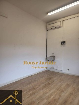 Local comercial en alquiler en Camí de la Serra en Mataró