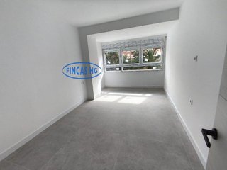 Piso en venta en Campoamor en Alicante