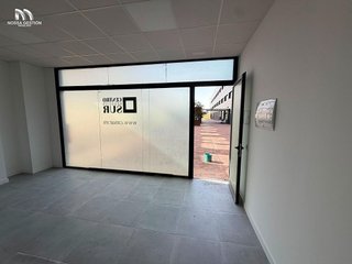 Local comercial en venta en Beniparrell