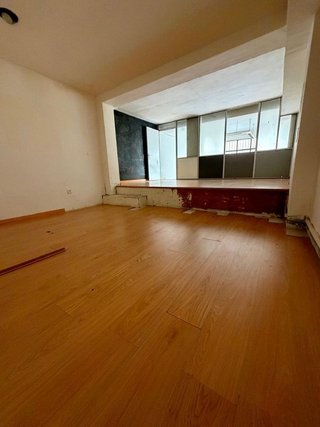 Local comercial en alquiler en Prosperidad en Madrid