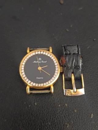 Reloj Mathey-Tissot Mujer Vintage Oro y Negro