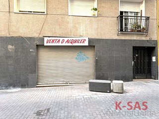 Local comercial en venta en Montesa en Esplugues de Llobregat
