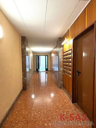 Local comercial en venta en Montesa en Esplugues de Llobregat