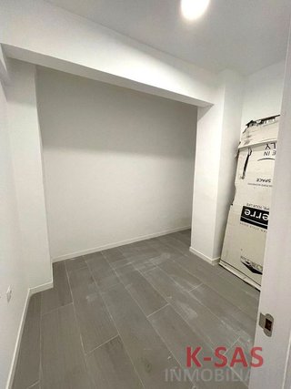 Local comercial en venta en Montesa en Esplugues de Llobregat