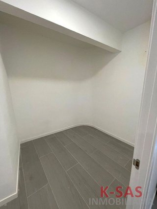 Local comercial en venta en Montesa en Esplugues de Llobregat