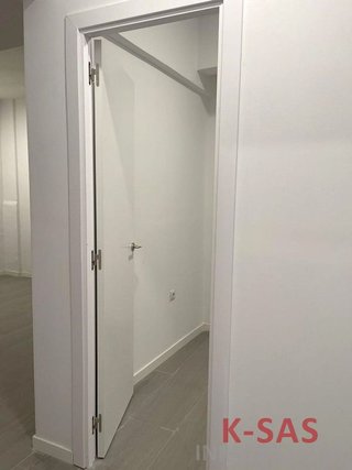Local comercial en venta en Montesa en Esplugues de Llobregat