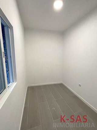 Local comercial en venta en Montesa en Esplugues de Llobregat