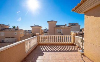 Chalet en venta en Campos de Golf - Villa Martin - Los Dolses en Orihuela