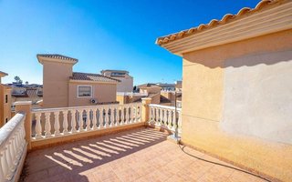 Chalet en venta en Campos de Golf - Villa Martin - Los Dolses en Orihuela