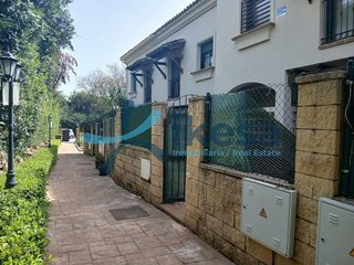 Casa adosada en venta en Nagüeles en Marbella