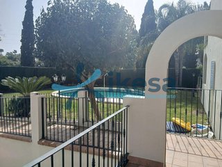 Casa adosada en venta en Nagüeles en Marbella