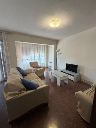 Piso en alquiler en Joc de la Bola - Camps d'Esports - Ciutat Jardí - Montcada en Lleida
