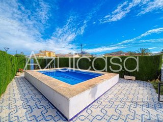 Chalet en venta en Busot