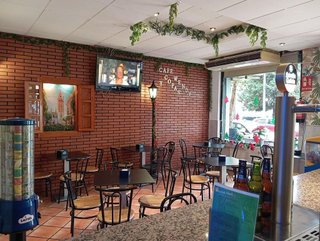 Local comercial en venta en Parque Atlántico - Los Arcos - Aeropuerto Viejo en Sevilla