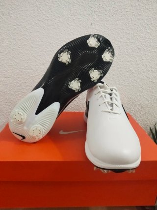 Zapatillas Golf Nike Victory tour 2 talla 40 Nueva