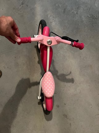 Bicicleta infantil rosa 2-4 años