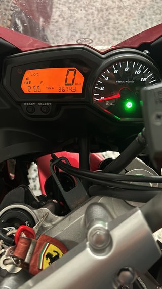 Yamaha Fazer S2 Roja y Negra