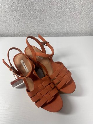 Tacones Stradivarius Naranja