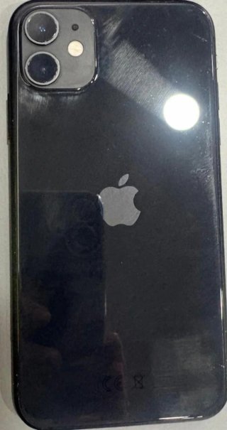 iPhone 11 Negro/Blanco Casi Sin Uso