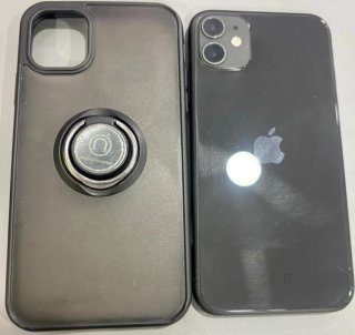 iPhone 11 Negro/Blanco Casi Sin Uso