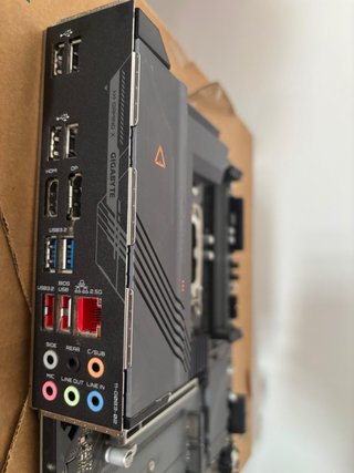 Gigabyte B660 GAMING X DDR4 LGA1700 ATX