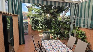 Casa adosada en venta en Montequinto en Dos Hermanas