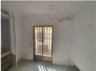 Chalet en venta en Guadix