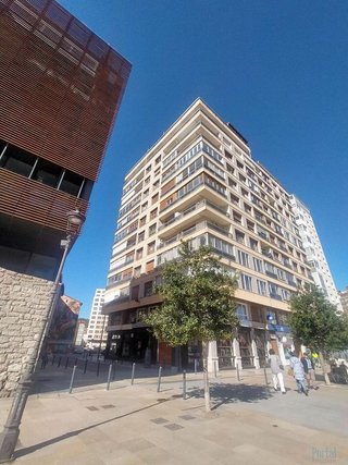Piso en venta en Plaza España - Villa Pilar - Reyes Católicos - Vadillos en Burgos