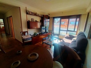 Piso en venta en Plaza España - Villa Pilar - Reyes Católicos - Vadillos en Burgos