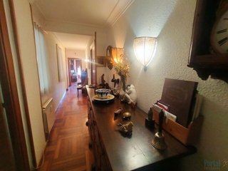 Piso en venta en Plaza España - Villa Pilar - Reyes Católicos - Vadillos en Burgos