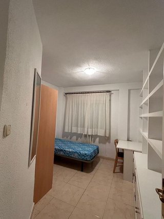 Piso en alquiler en Camino de Ronda - Rosaleda en Granada