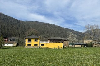Chalet en venta en Tineo