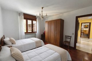 Chalet en venta en Tineo