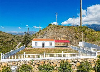 Chalet en venta en Viñuela