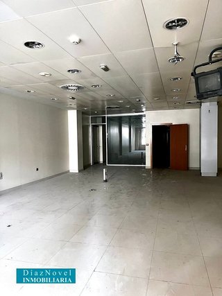 Local comercial en venta en Camino Viejo de Málaga en Vélez-Málaga