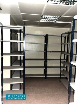Local comercial en venta en Camino Viejo de Málaga en Vélez-Málaga