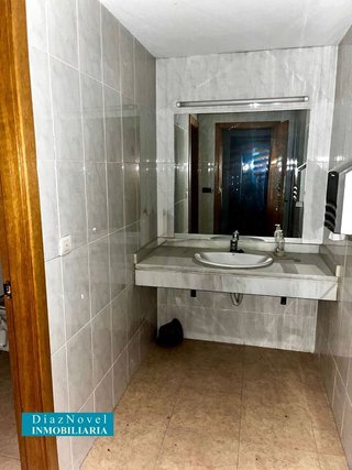 Local comercial en venta en Camino Viejo de Málaga en Vélez-Málaga