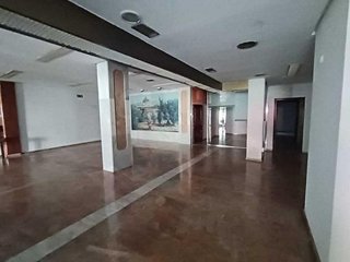 Local comercial en venta en Baena