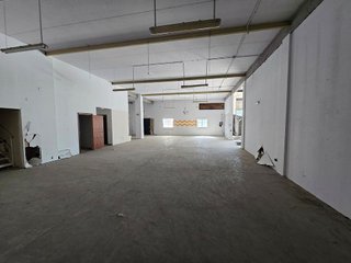 Nave industrial en alquiler en Alcolea en Córdoba