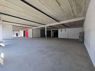 Nave industrial en alquiler en Alcolea en Córdoba