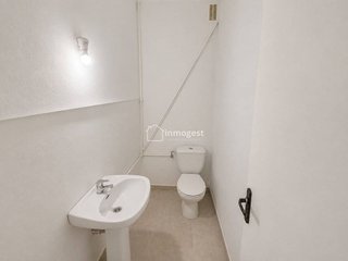 Local comercial en alquiler en Santa Eugènia en Girona