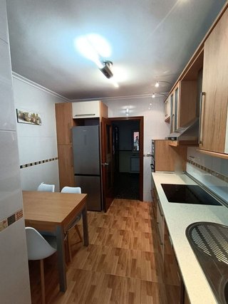 Piso en alquiler en Peñamefecit - Avda Barcelona en Jaén
