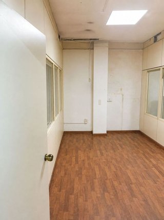 Local comercial en venta en San Andrés en Madrid