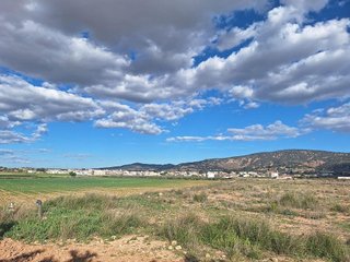 Terreno en venta en Pinós