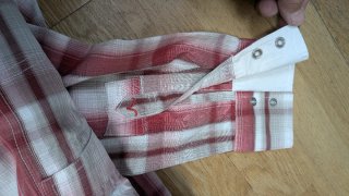 Camisa Levi's cuadros roja y beige