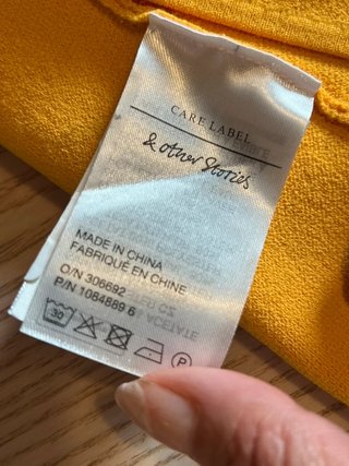 & Other Stories – Fitted Bolero – Mustard Yellow