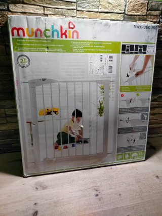 Munchkin MAXI-SECURE Puerta de seguridad 76-82 cm